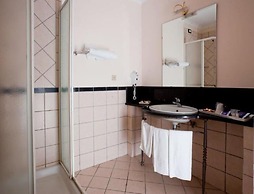 Hermitage Capua Hotel