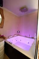 Magnifique Luxury Suites