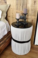 Magnifique Luxury Suites