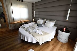 Magnifique Luxury Suites