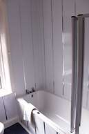 Sandpiper Holiday Apartments