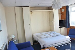 Sandpiper Holiday Apartments