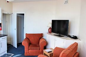 Sandpiper Holiday Apartments