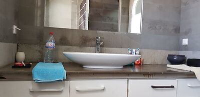 Yasmine Maamoura Beach