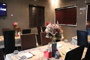 Cadestral Zone Hotel