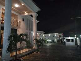 Cadestral Zone Hotel