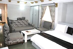 Cadestral Zone Hotel