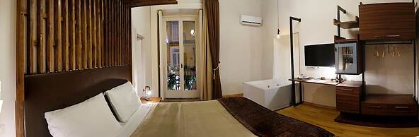 Duomo Luxury Suites