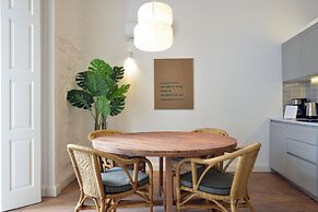 Spot Apartments Casa Januario