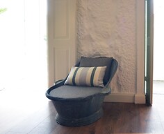 Spot Apartments Casa Januario