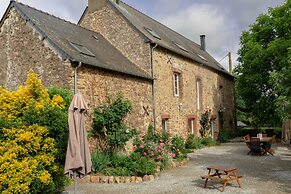 Le Moulin des Forges - Chambres d'Hôtes et Roulottes