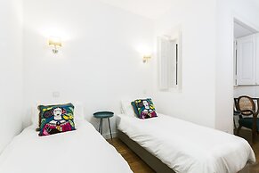 Chalet Estoril Luxury Apartments