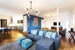 Chalet Estoril Luxury Apartments