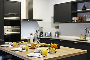 Chalet Estoril Luxury Apartments