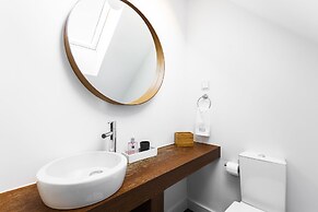 Chalet Estoril Luxury Apartments