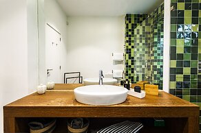 Chalet Estoril Luxury Apartments