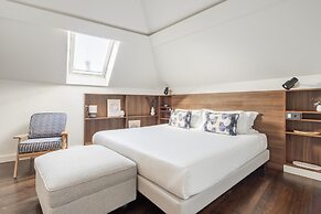 Lisbon Downtown Luxury Family Residence