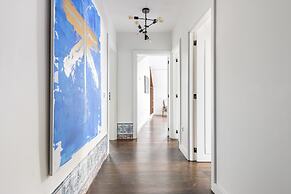 Lisbon Downtown Luxury Family Residence