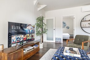 Lisbon Downtown Luxury Family Residence