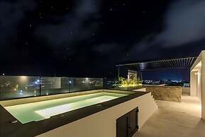 Anah Suites Dowtown Luxury Condo