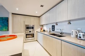 Lyfe Residence Building - Private apts over the beach