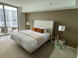 Lyfe Residence Building - Private apts over the beach