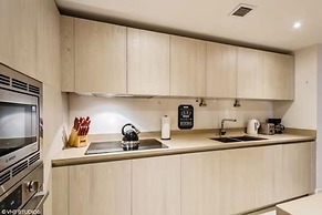 Lyfe Residence Building - Private apts over the beach