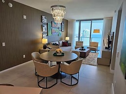 Lyfe Residence Building - Private apts over the beach