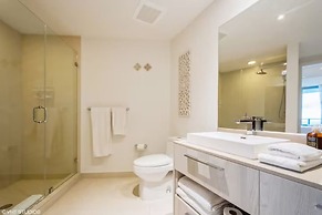 Lyfe Residence Building - Private apts over the beach