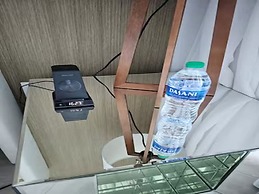 Lyfe Residence Building - Private apts over the beach