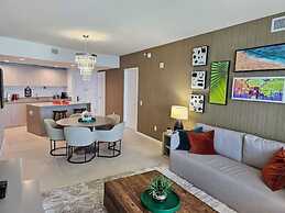 Lyfe Residence Building - Private apts over the beach