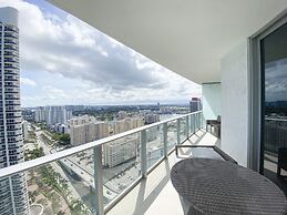 Lyfe Residence Building - Private apts over the beach