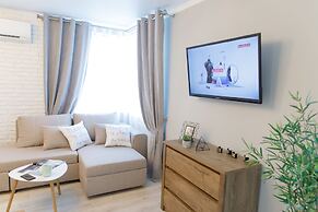 Royal Suite near Lake