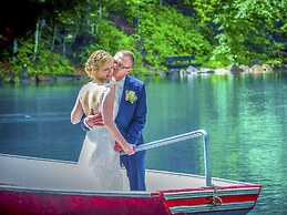 Hotel Blausee