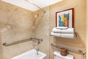 Hilton Grand Vacations Club Ocean Tower Waikoloa Village