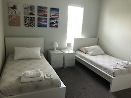 4 Bedroom Home by Ideal Experience VR