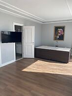 Assos Longevity Hotel