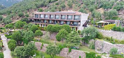 Assos Longevity Hotel