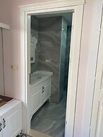 Assos Longevity Hotel