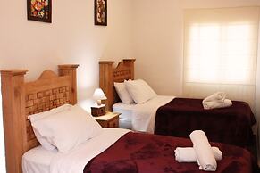 Casa Azuela & Valencia