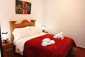 Casa Azuela & Valencia