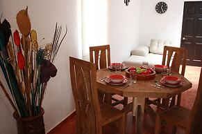 Casa Azuela & Valencia