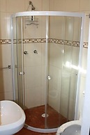 Casa Azuela & Valencia