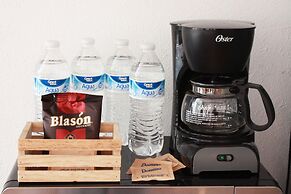 Casa Azuela & Valencia