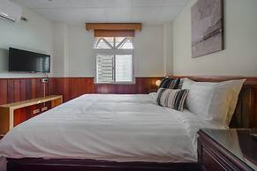 Jiufen The Dragon Inn