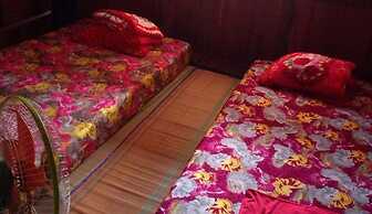 Sokhon Home Stay - Adults Only - Hostel