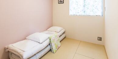 Guesthouse Na-No-Hana - Caters to Women - Hostel