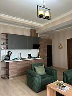 Vazi Aparthotel