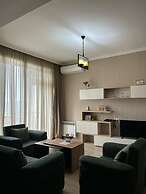 Vazi Aparthotel