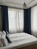 Vazi Aparthotel